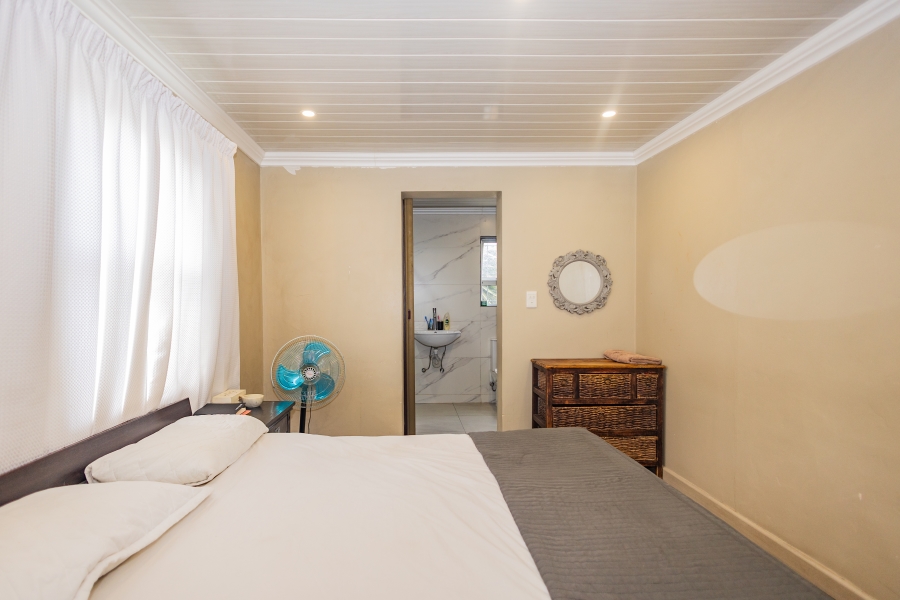 3 Bedroom Property for Sale in Glenwood Western Cape